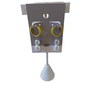 BP  Small yellow & gold tone hoops with double drop faux pearls.